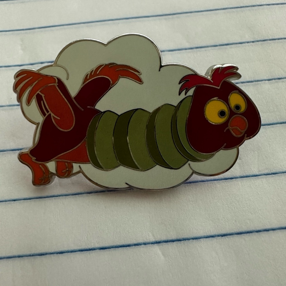 Disney Fantasy Flights Accordion Owl Cloud Pin Alice In Wonderland